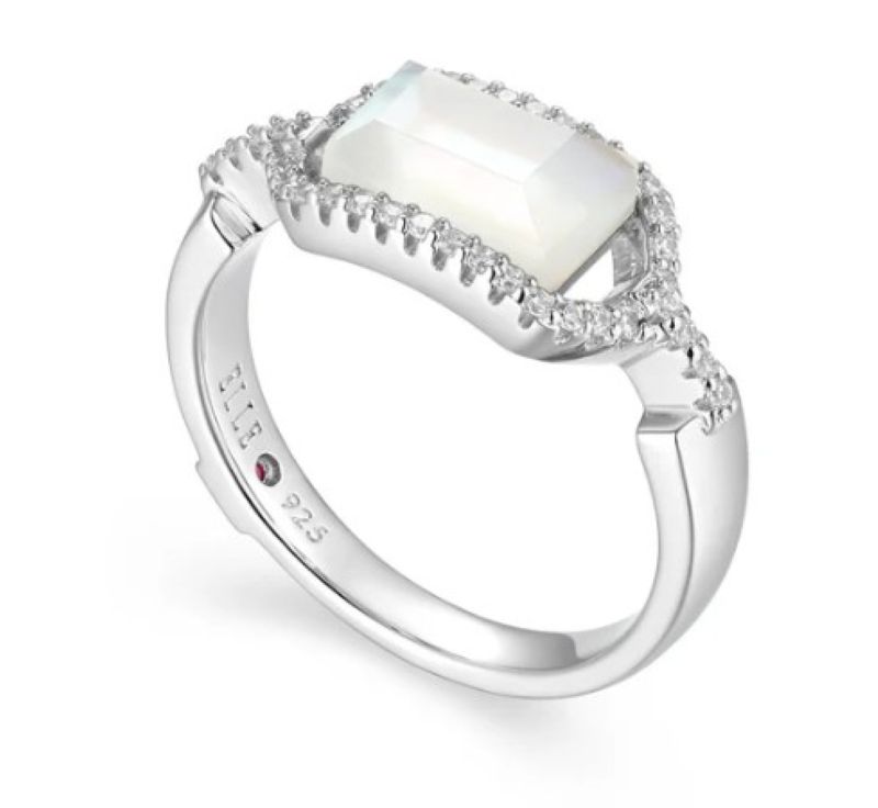 Elegant Silver Contemporary Ring