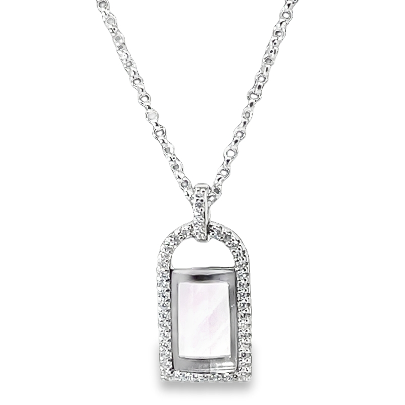 Elegant Silver Africa Amethyst Charm Necklace