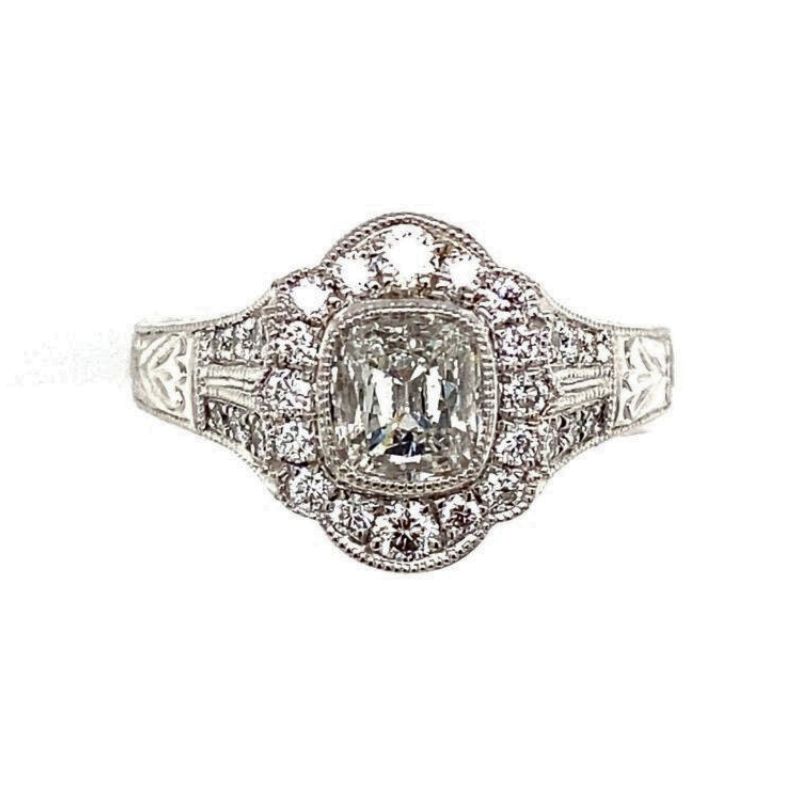 HENRI DAUSSI Vintage Style Engagement Ring