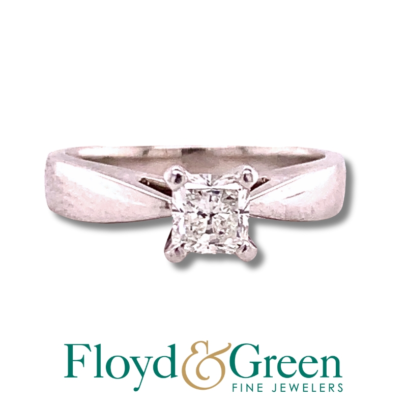 Diamond Solitaire Engagement Ring