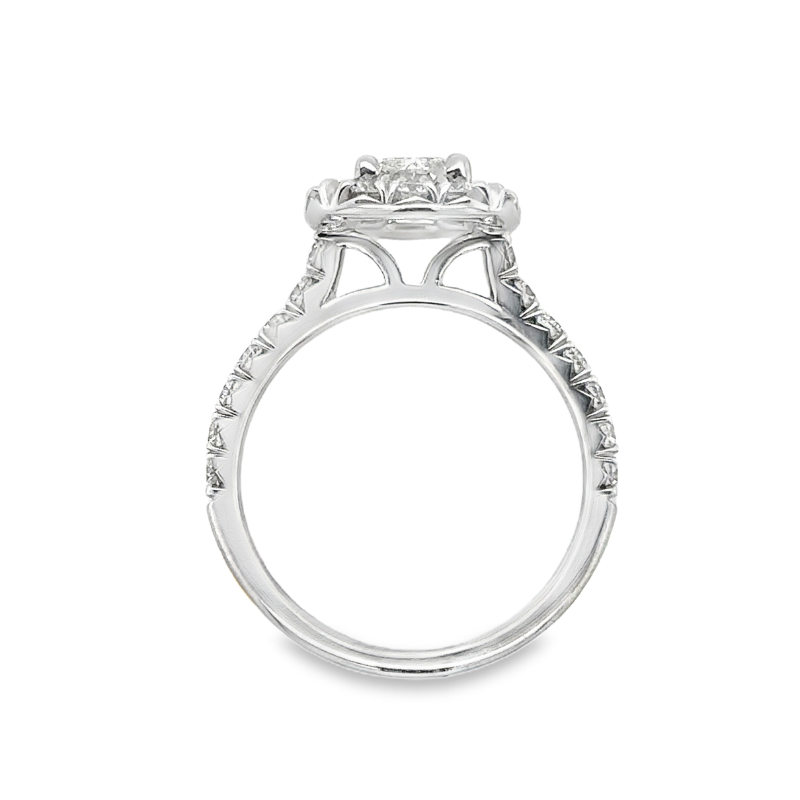 HENRI DAUSSI Diamond Halo Engagement Ring