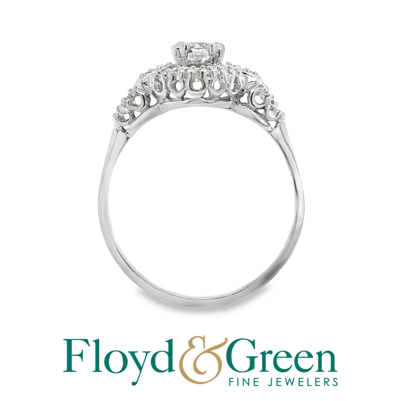 Diamond Halo Engagement Ring