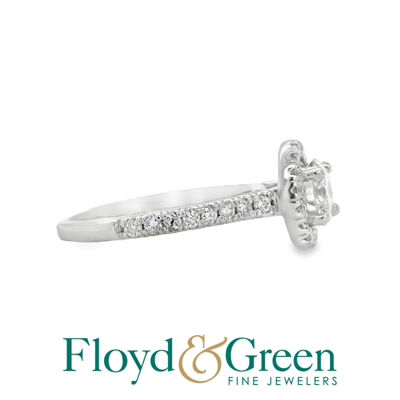 Round Diamond Halo Engagement Ring