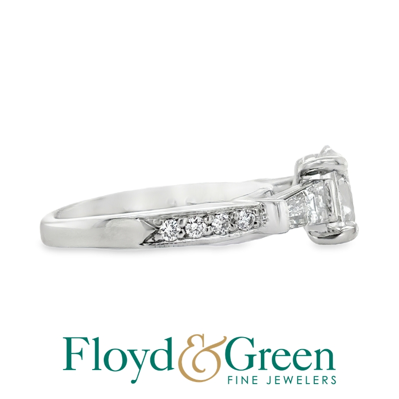 Oval Diamond Engagement Ring