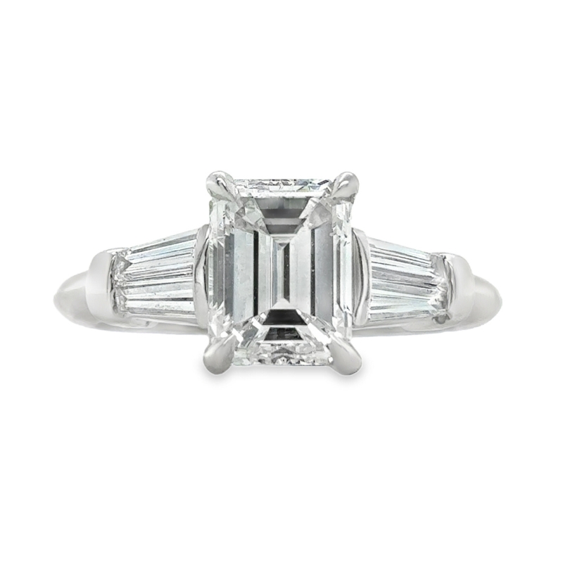 Platinum Diamond Engagement Ring