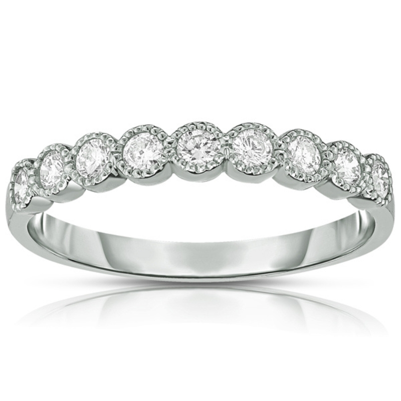 Diamond Milgrain Circle Wedding Band