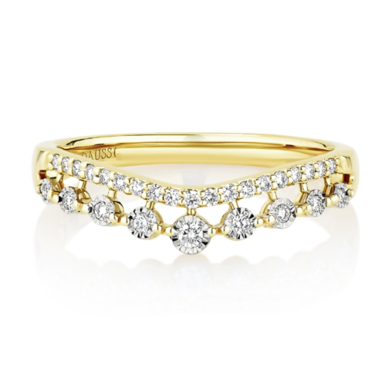 Henri Daussi Curved Crown Wedding Band