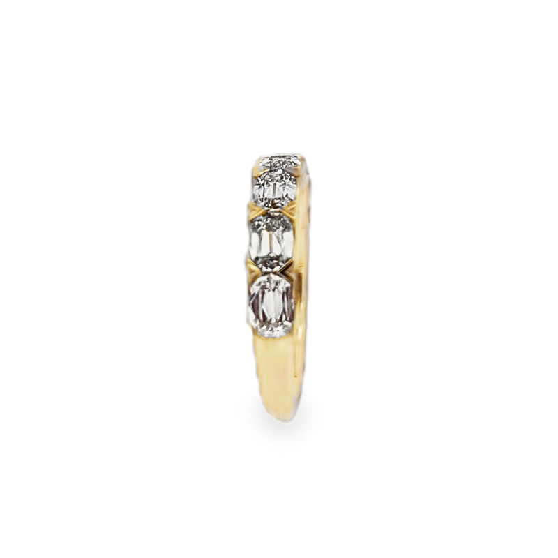 Henri Daussi Shared Prong East/West Cushion Diamond Wedding Band
