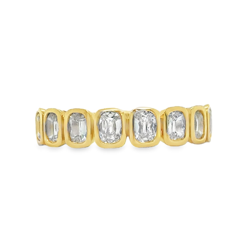Henri Daussi Bezel Set Cushion Diamond Wedding Band