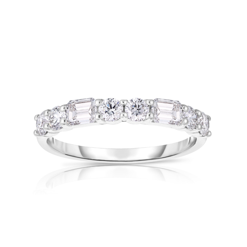 14KW 0.8ctw I-J SI1 diamond wedding band ring size 6.5