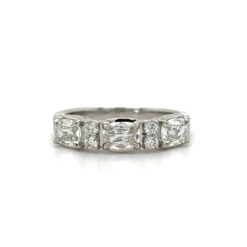 PLAT 3 Stone Cushion Dia .95ctw I/VS2 w/ Dia .12ctw I/SI1 Ring Size 6.5