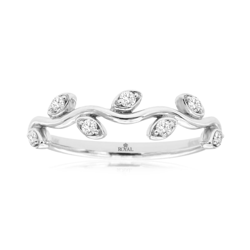 14KW diamond 0.13ctw fashion ring size 7