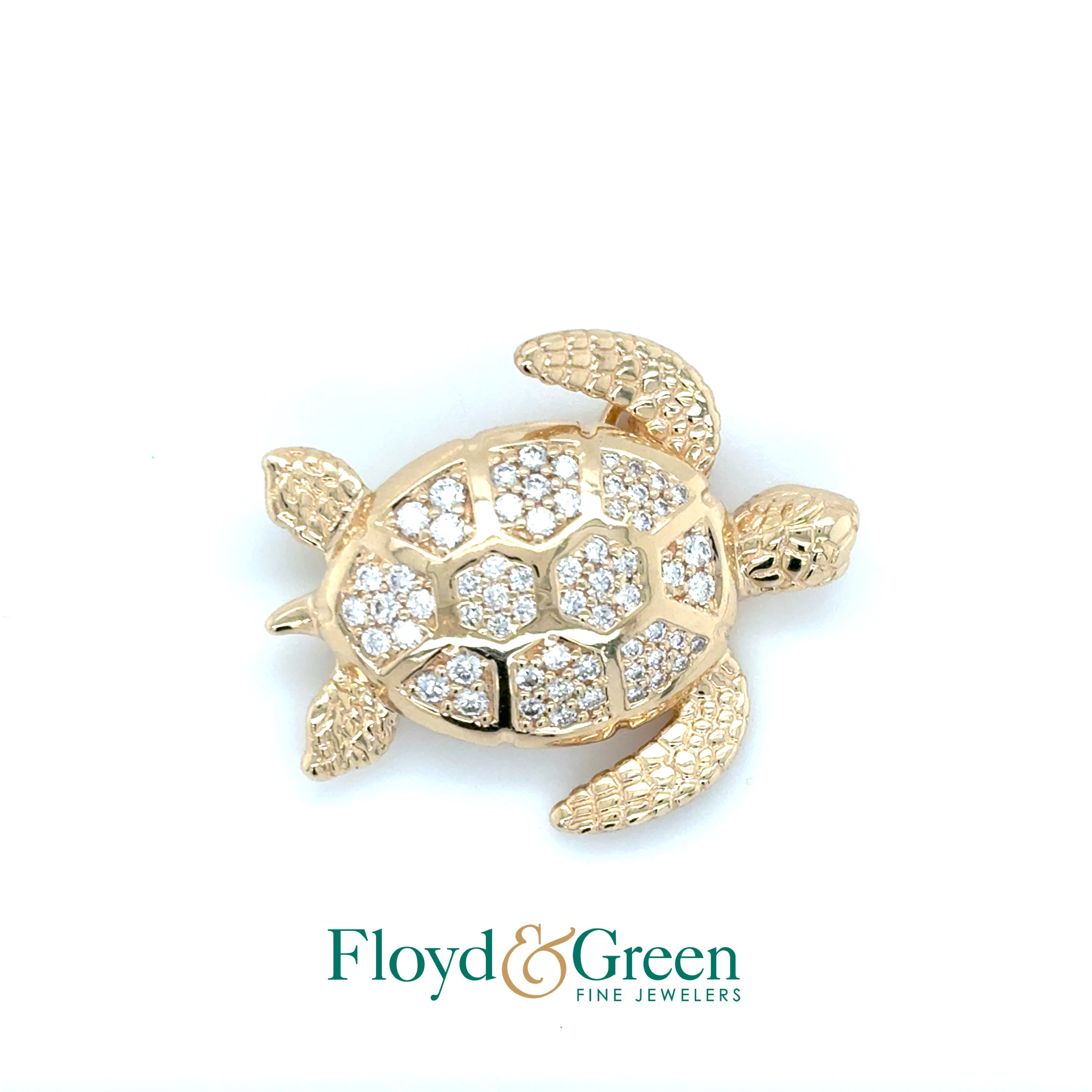 14KY Diamond Turtle Pendant, 44 Round, 0.66ct, G-H VS1-VS2, 18 Round, 0.14ct, G-H VS1-VS2, 11.27g