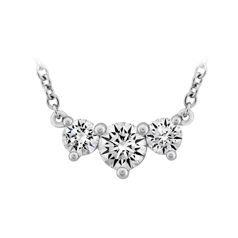 MEMOIRE Small Trinity Necklace