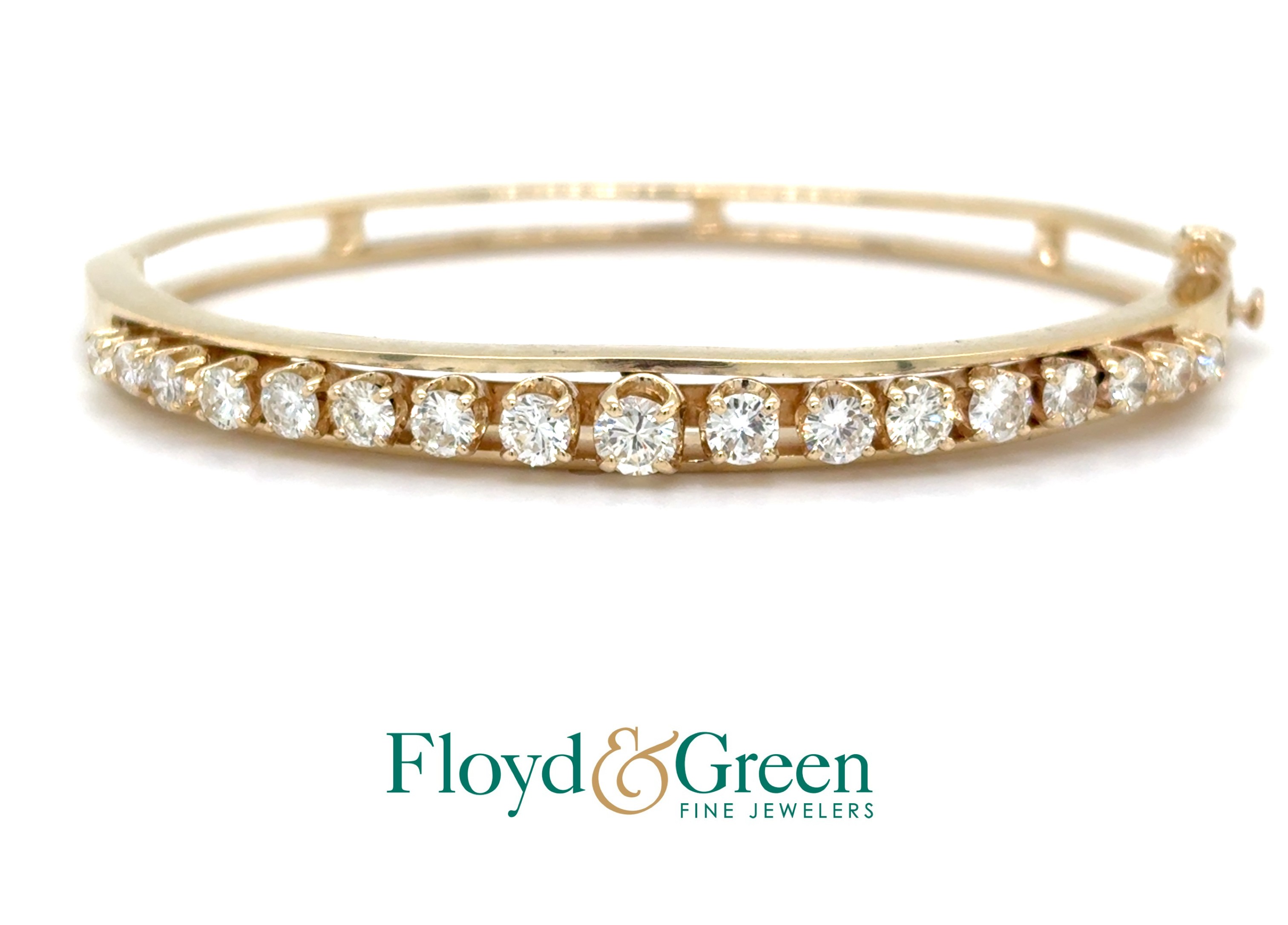 14KY Diamond Bangle Bracelet, 17 Round, 2.46ct, H VS1