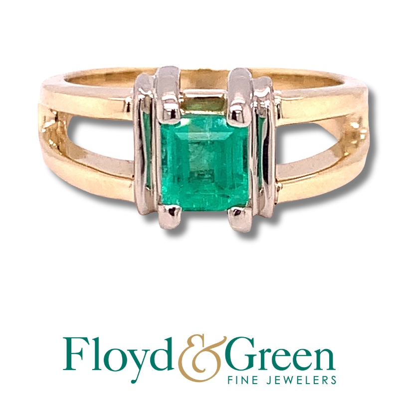 Emerald Solitaire Ring