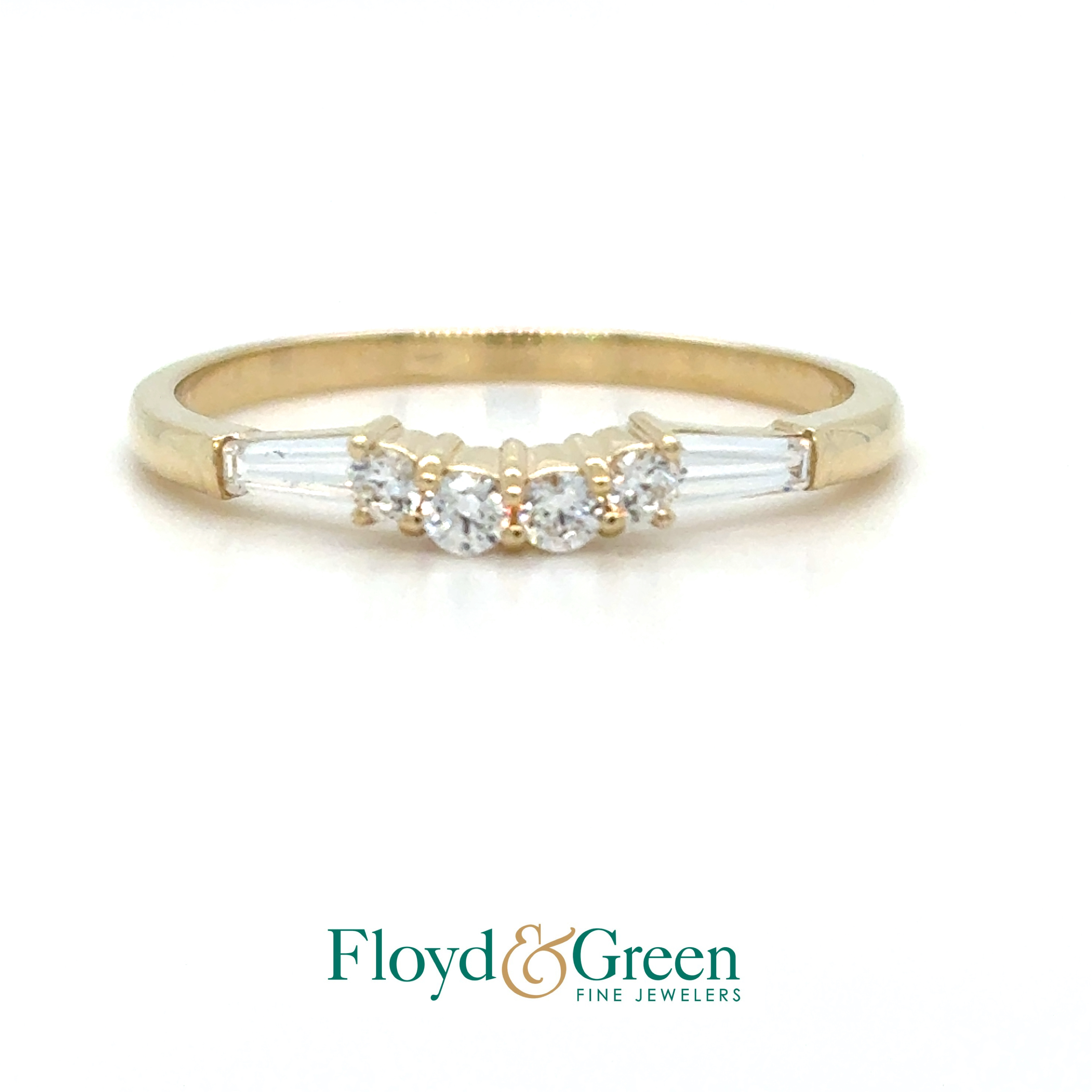 14KY Band with 6 Glass Stones, 4 Round, 2 Baguettes, Size 8.5, 1.8g