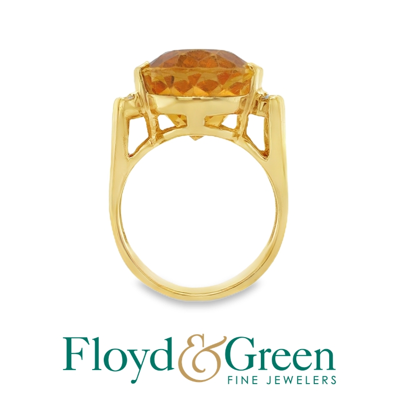 14KY Citrine and Diamond Ring, 1 Oval Citrine, 9.06ct, 12 Round Diamonds, 0.20ct, I SI1, Size 5