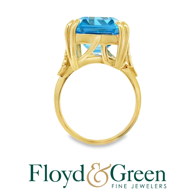 14KY Blue Topaz Ring, Size 9, 12g