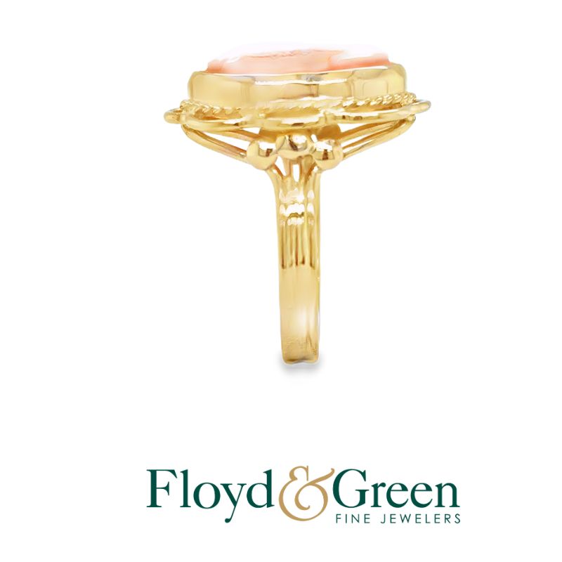 14KY Cameo Ring, Size 6, 4g