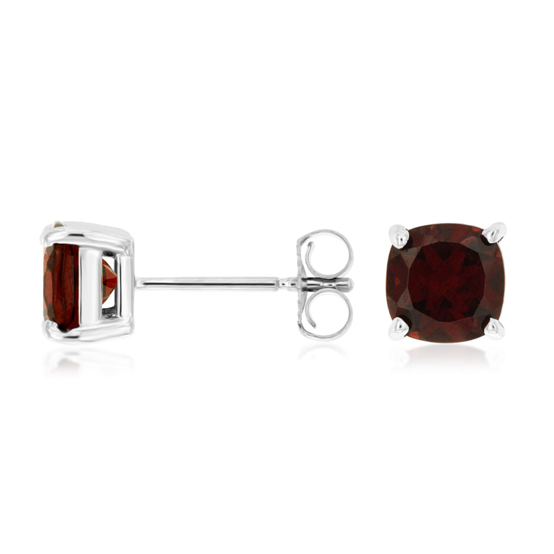 14KW 2.5ctw garnet stud earrings
