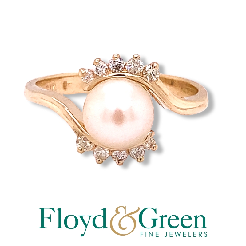Diamond & Pearl Ring