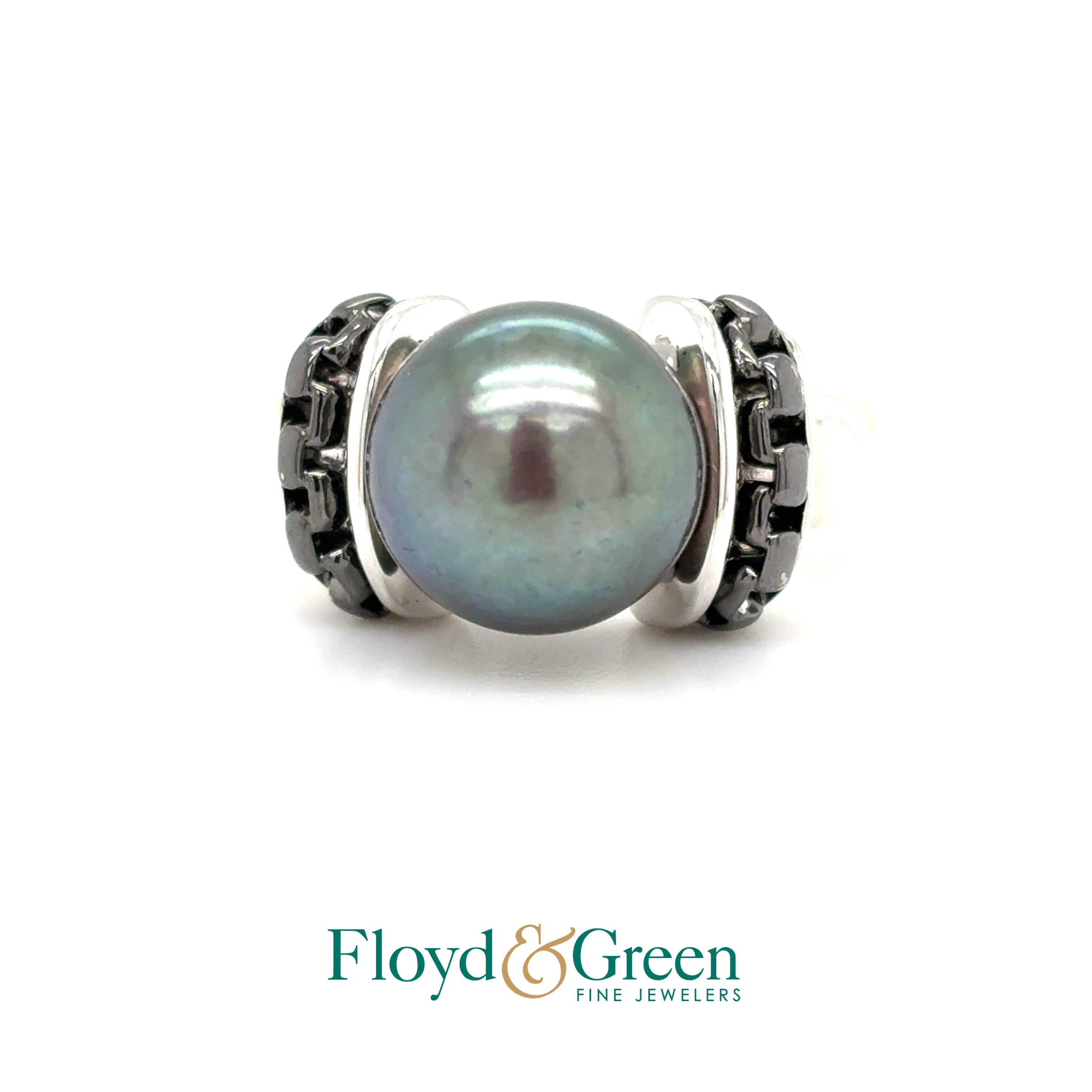 Sterling Silver Pearl Ring, Size 8.75, 8.6g