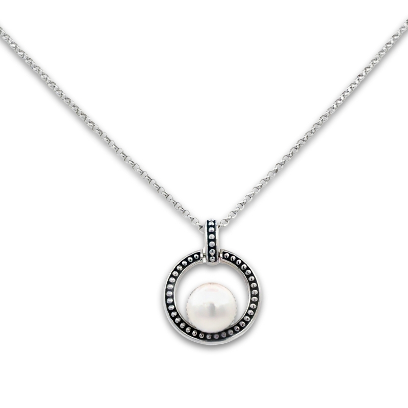 HONORA Circle Pearl Pendant Necklace