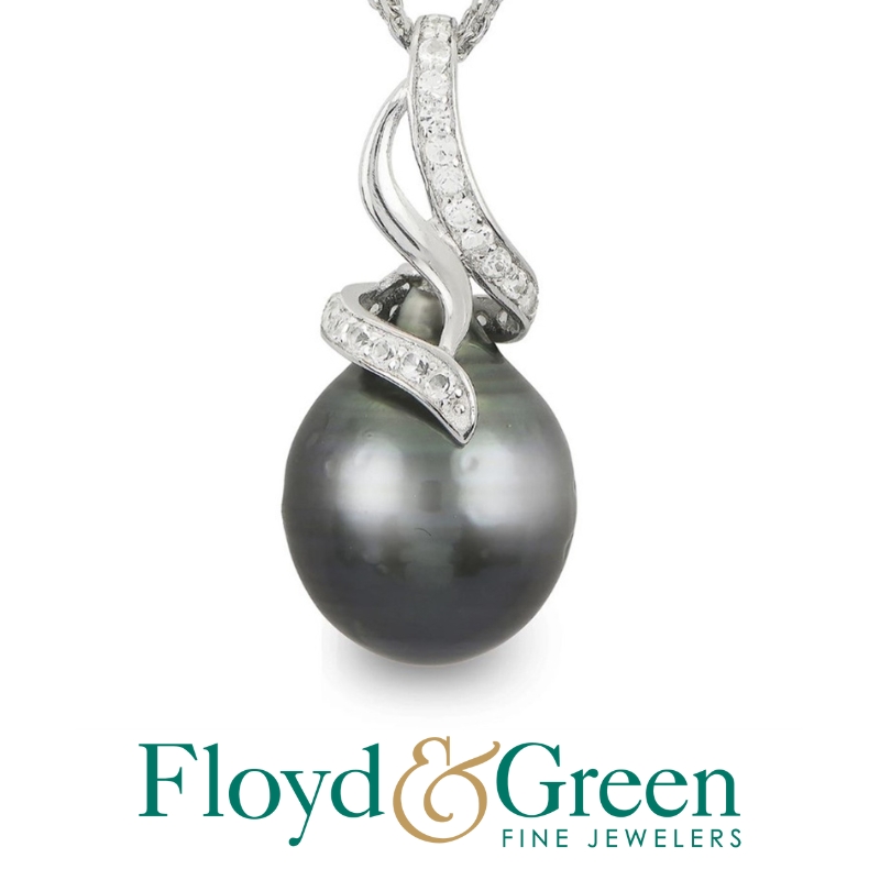 Tahitian Pearl Pendant