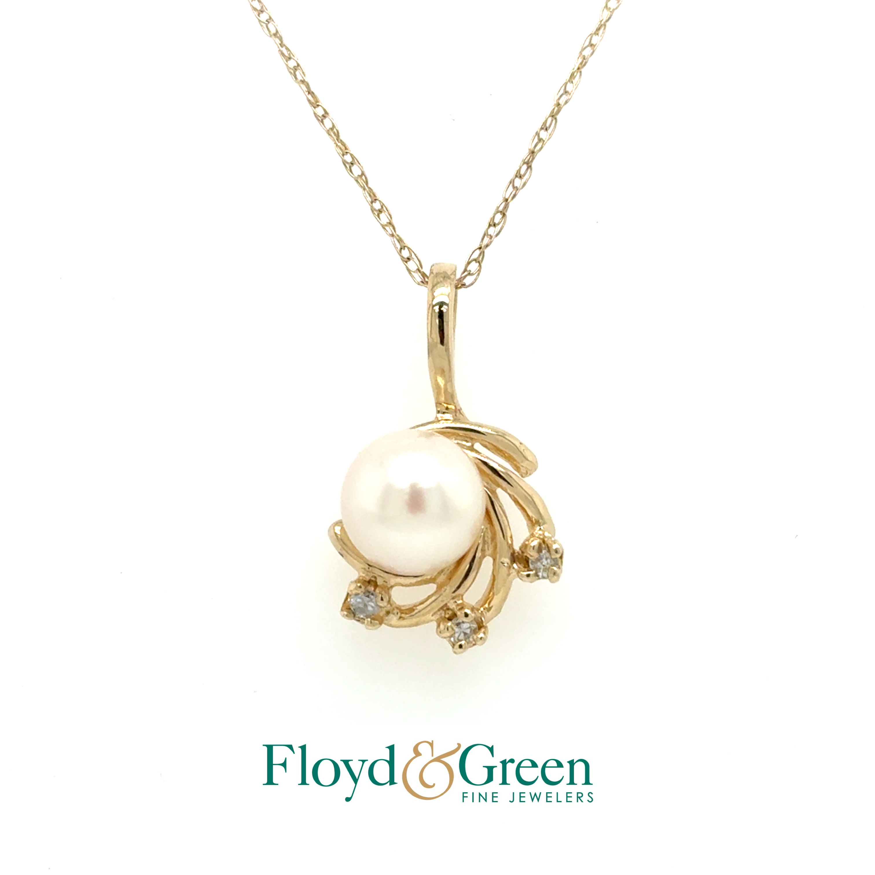 14KY Pearl & Diamond Pendant, 1 Button Chinese FWCP, 3 Single-cut Dia, 0.05ct, I VS2-SI1, on 14KY Chain, 15 inch