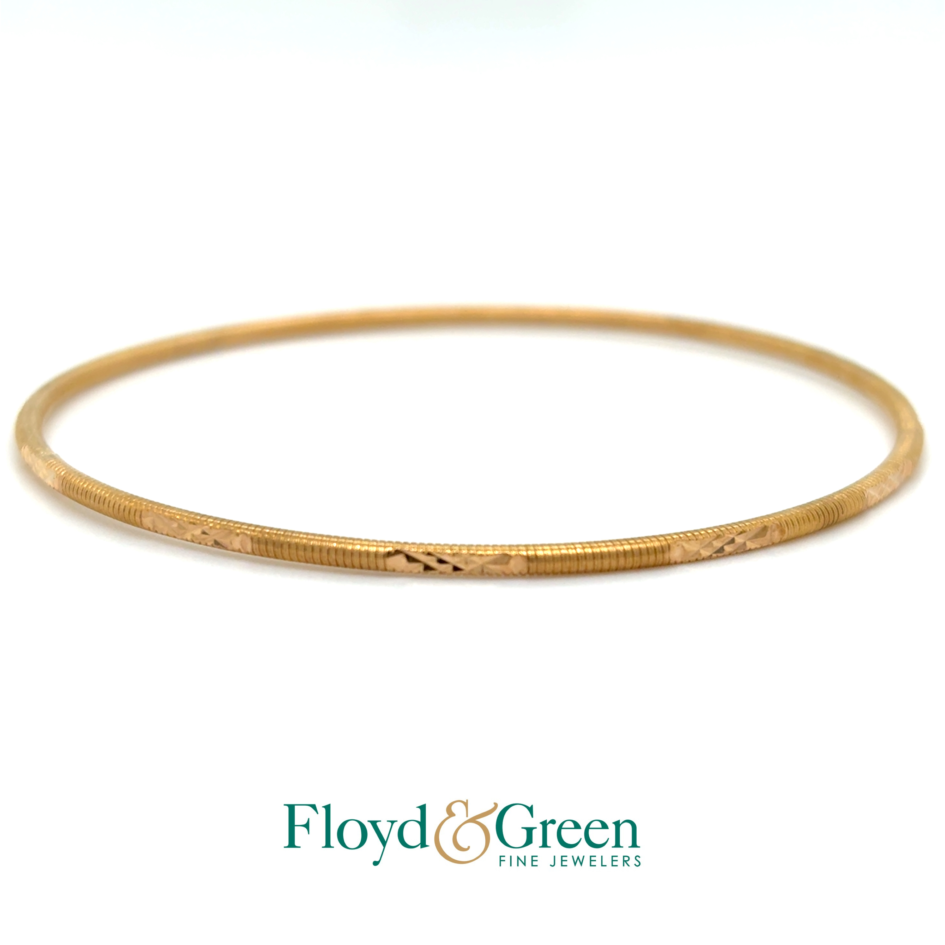 22KY Decorative Bangle, 8.2g