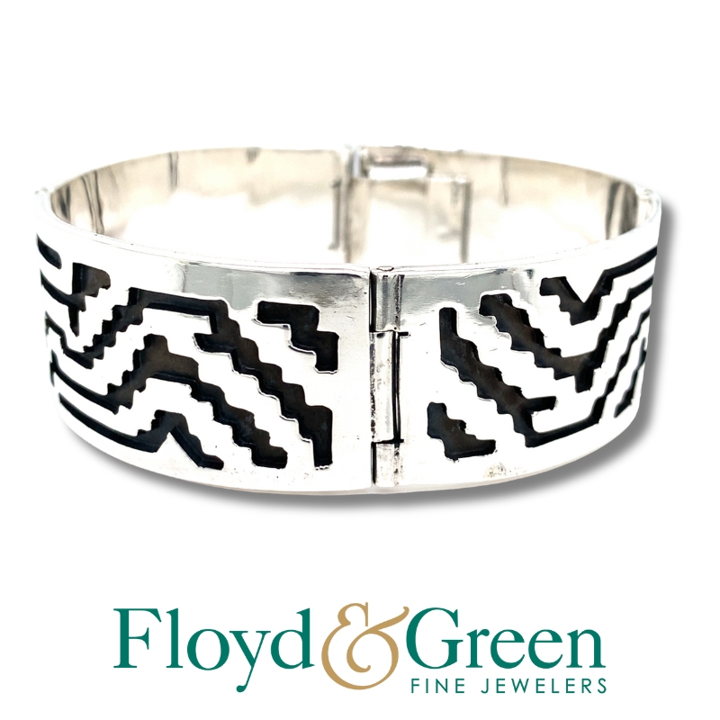 Hinged Patterned Bracelet