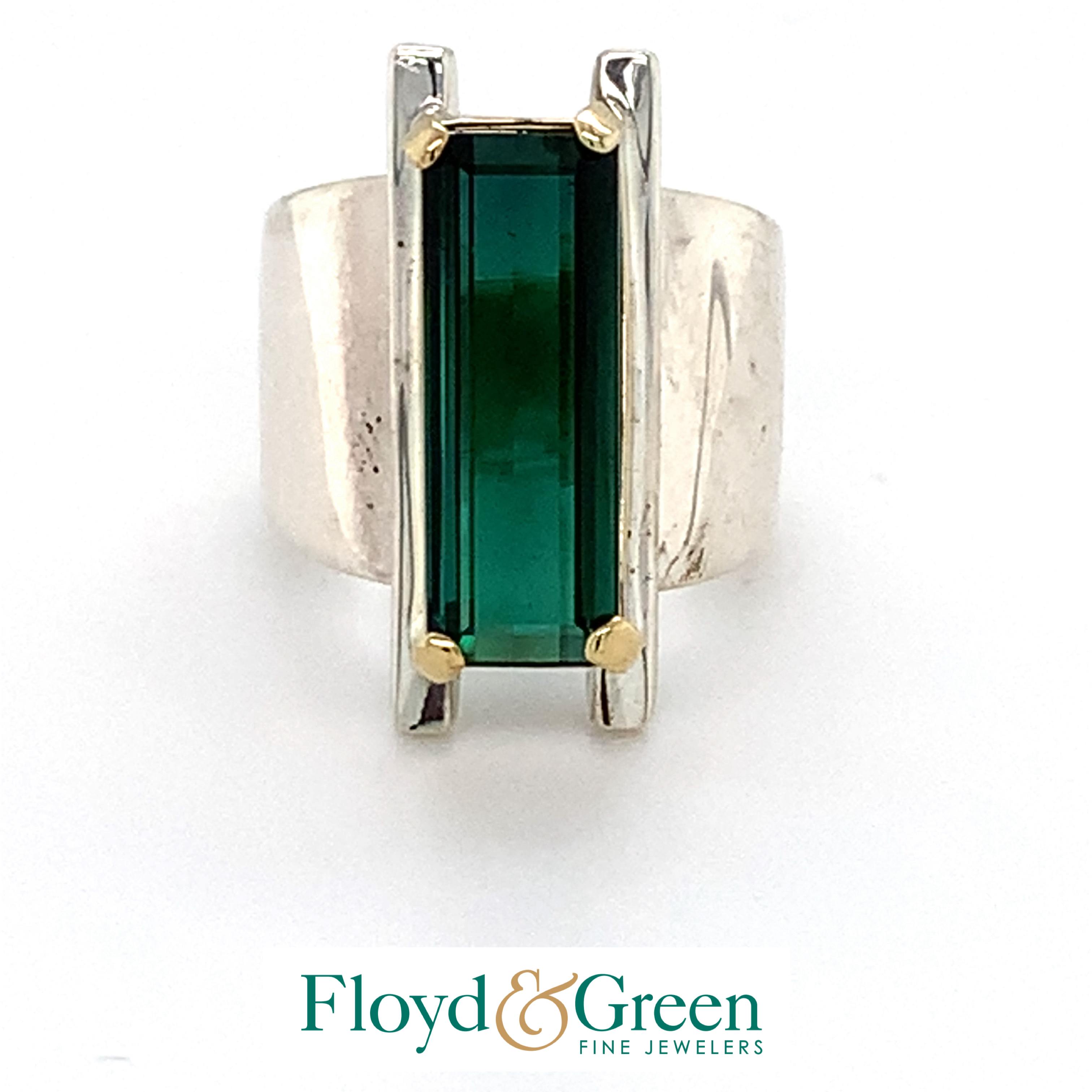 Sterling Silver Ring with Rectangle Green Stone