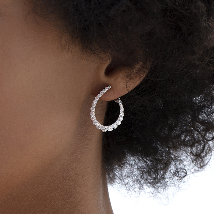 1.65 ctw. Aerial Regal Diamond Hoops Medium in 18K Yellow Gold