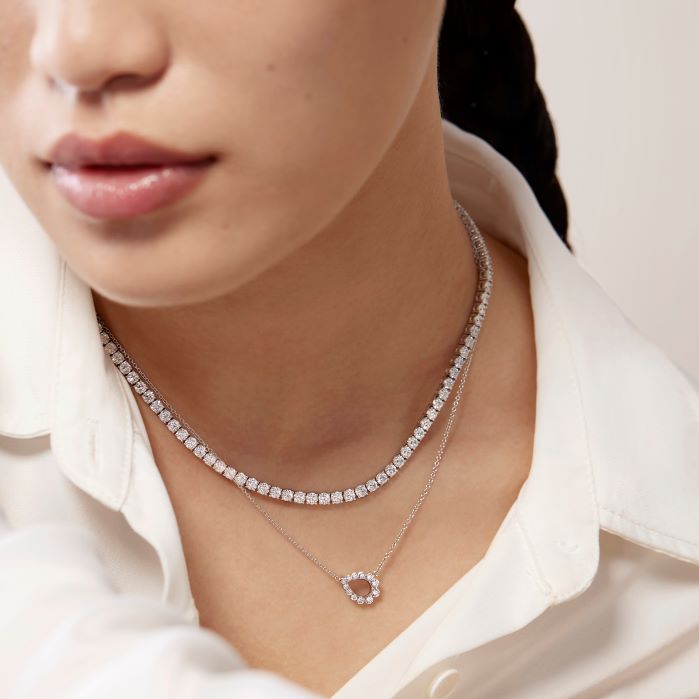 0.3 ctw. Aerial Regal Scroll Teardrop Necklace in 18K Rose Gold-2