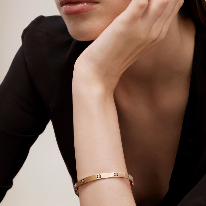 0.25 ctw. Copley Bangle in 18K Gold