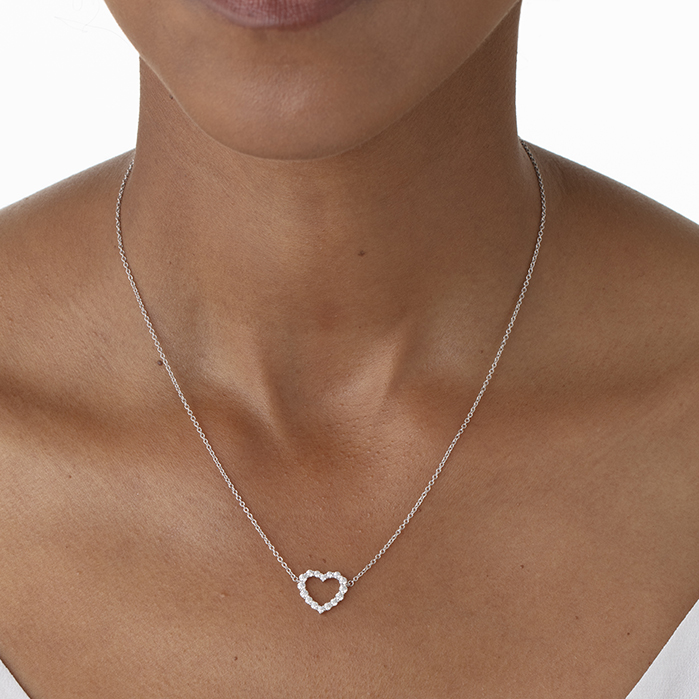 0.39 ctw. Signature Heart Pendant - Medium in 18K Yellow Gold