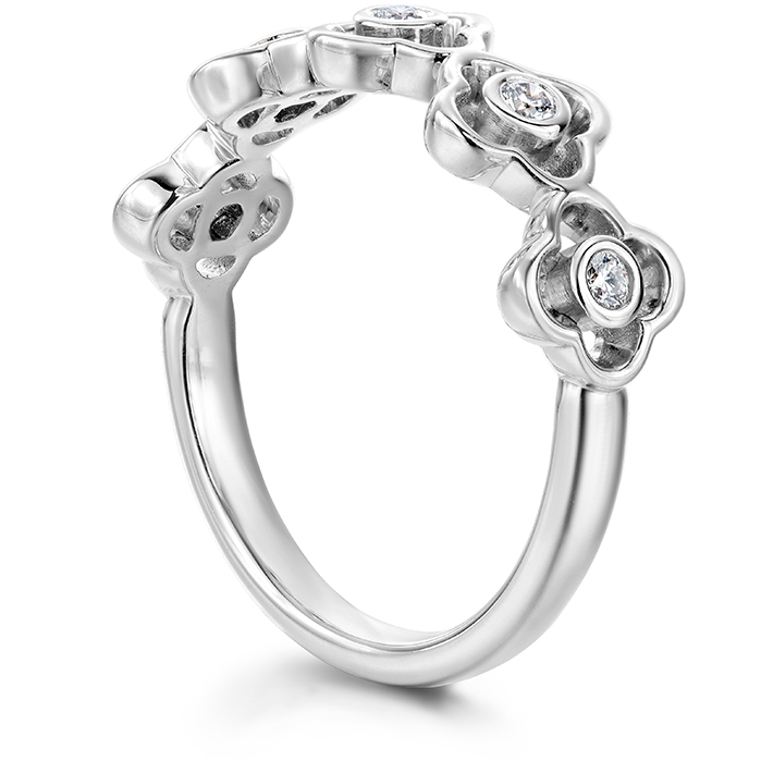 0.15 ctw. Signature Petal Bezel Band in Platinum