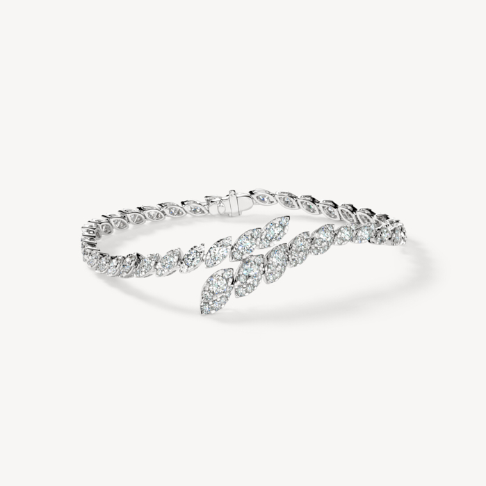 Bypass Bracelet in 18K White Gold