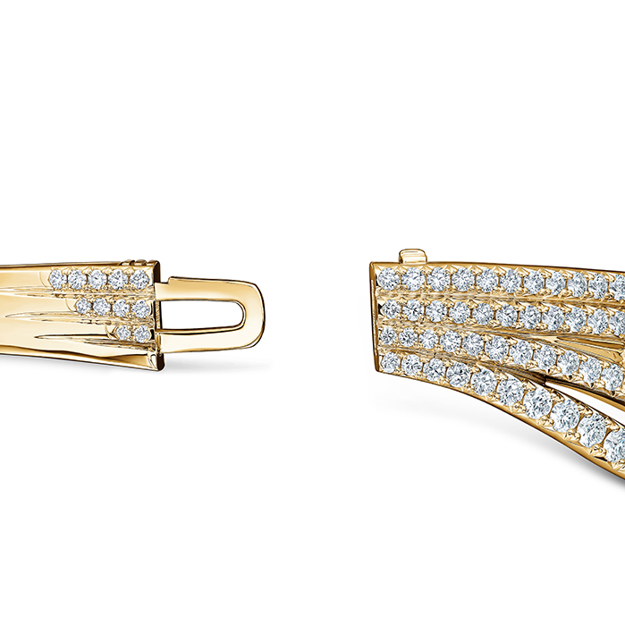 4.3 ctw. Vela French Cut PavÃ© Bangle in 18K Yellow Gold