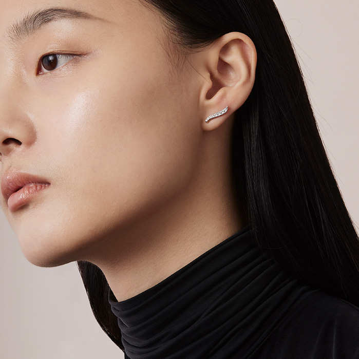 0.25 ctw. VELA French Cut PavÃ© Diamond Climber Earrings in 18K Rose Gold