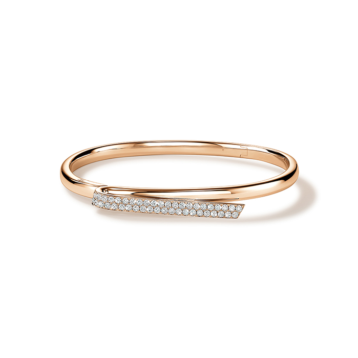 0.8 ctw. INSIDE/OUT Diamond Flip Bangle in 18K Rose Gold