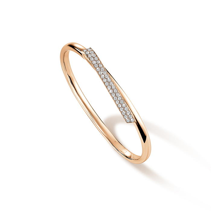 0.8 ctw. INSIDE/OUT Diamond Flip Bangle in 18K Rose Gold