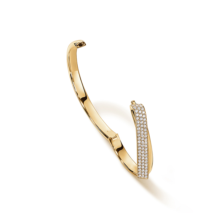 1.5 ctw. INSIDE/OUT Diamond Flip Bangle in 18K Yellow Gold
