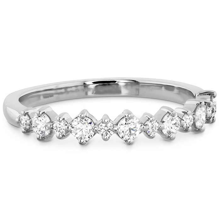 0.3 ctw. Gracious Classic Diamond Band in Platinum