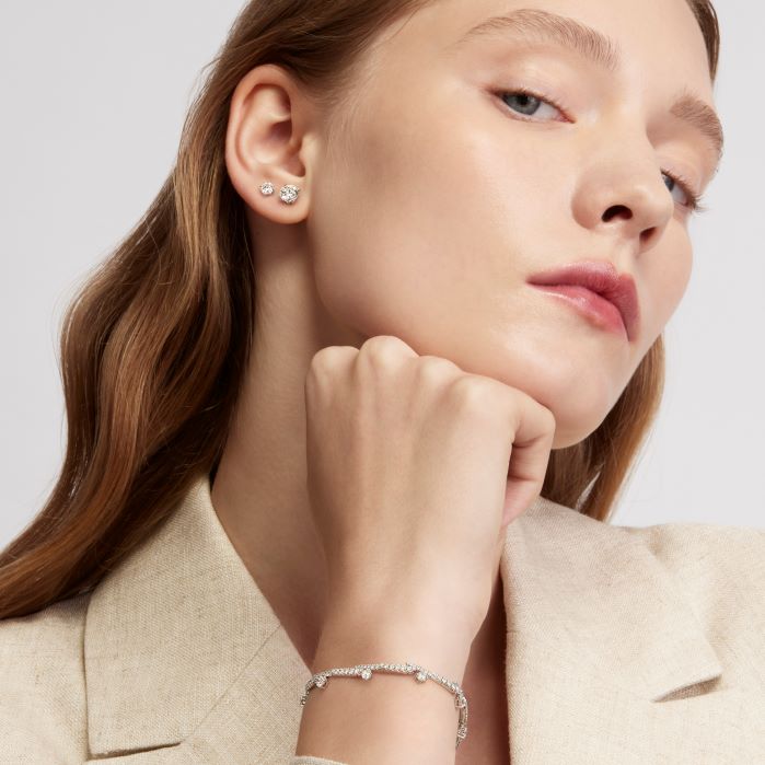 2.75 ctw. VELA Crossover PavÃ© Diamond Bracelet in 18K Rose Gold