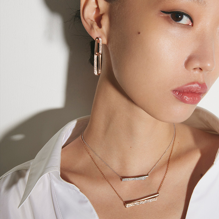 0.85 ctw. INSIDE/OUT Diamond Flip Pendant Necklace in 18K Rose Gold