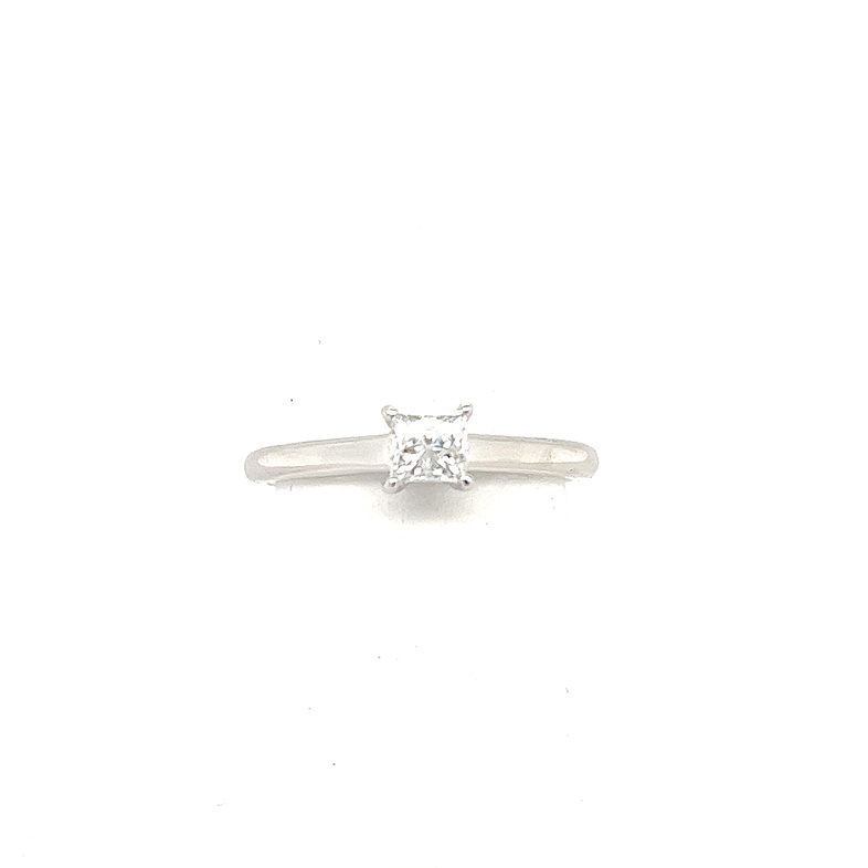 14K WHITE GOLD ENGAGEMENT RING SIZE 7.25 WITH ONE 0.47CT PRINCESS G-H SI2-I1 DIAMOND AND 22=0.09TW ROUND G-H SI2-I1 DIAMONDS   (3.07 GRAMS)
