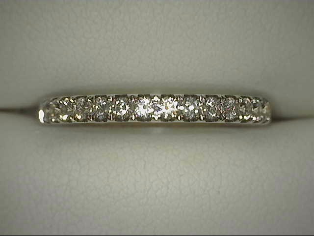14 KARAT WHITE GOLD PRONG SET DIAMOND ANNIVERSARY RING SIZE 6.5 WITH 16=0.43TW ROUND G-H COLOR SI1 DIAMONDS (2.51 GRAMS)