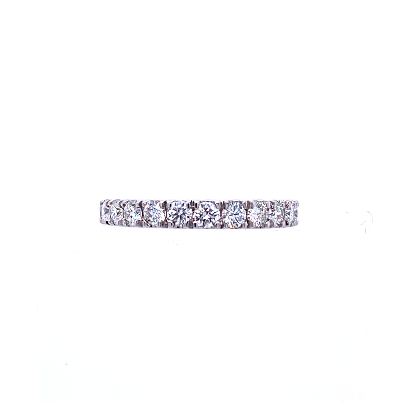 14K WHITE GOLD PRONG SET DIAMOND ANNIVERSARY RING SIZE 7 WITH 12=0.75TW ROUND G SI1 DIAMONDS   (3.11 GRAMS)